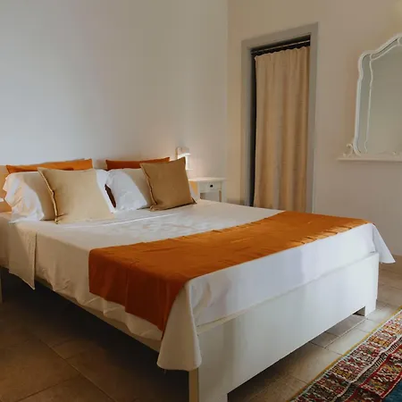 Casa Anna, Castellana *